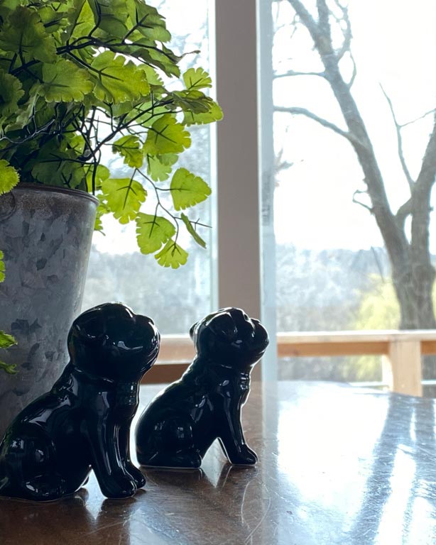 cottage detail